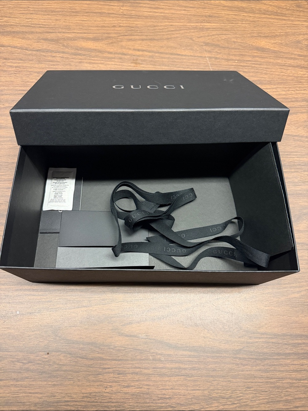 Gucci Black Logo Accessory Box - Picture 2 of 3